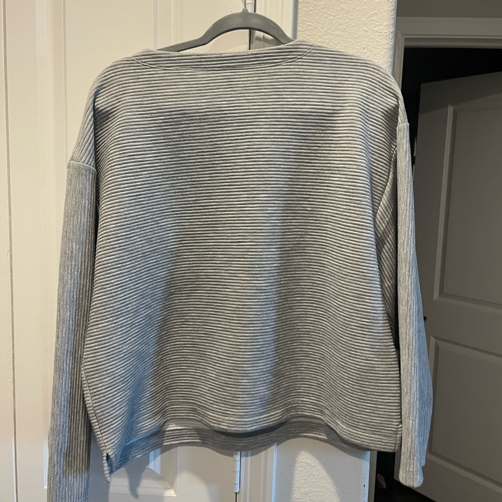 Target grey sweater - Picture 2 of 2